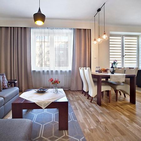 Niepodleglosci Serviced Apartments Varšava Exteriér fotografie