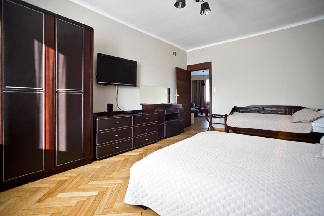 Niepodleglosci Serviced Apartments Varšava Exteriér fotografie