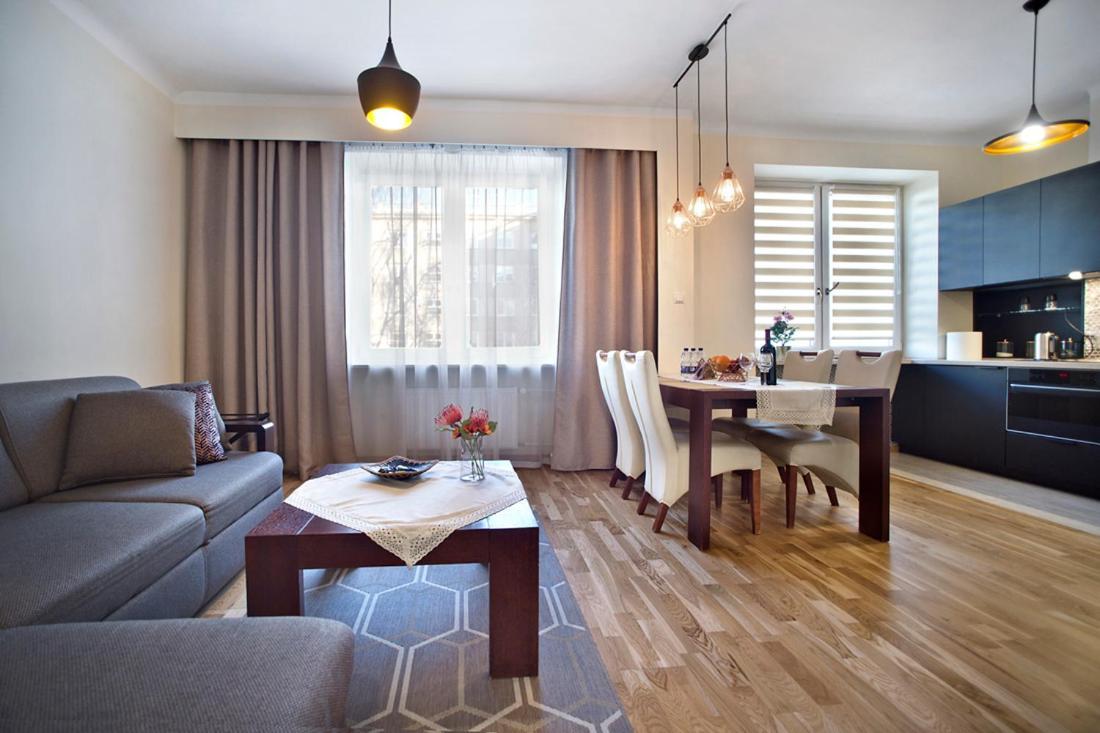 Niepodleglosci Serviced Apartments Varšava Exteriér fotografie